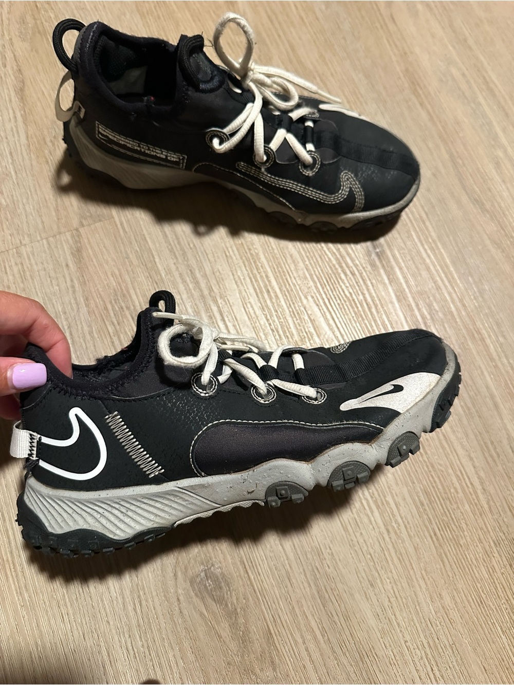 Nike baseball turf shoes youth size 4.5 
Cleats 
Softball